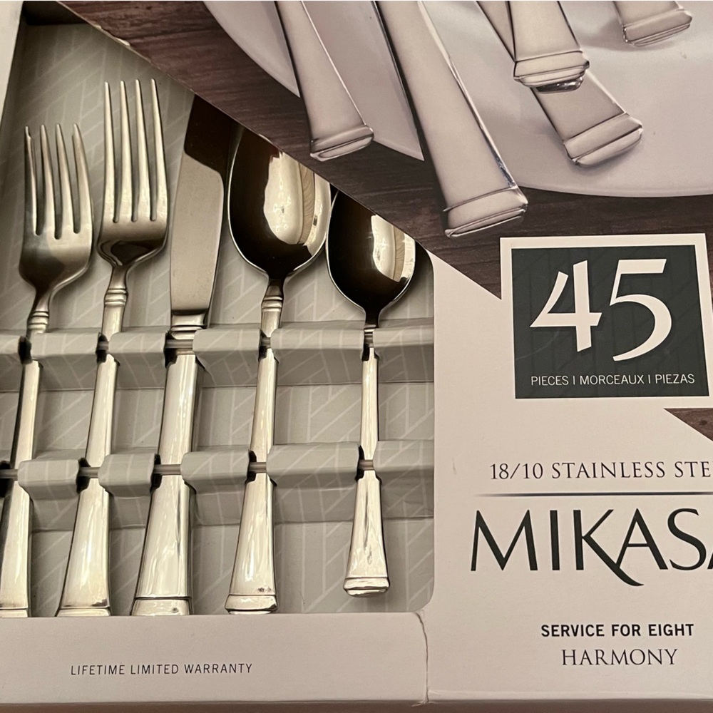 Mikasa 18/10 Stainless Steel Flatware – Harmony Pattern – 45-Piece for 8